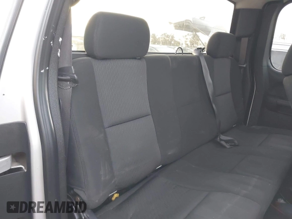 2010 Chevrolet Silverado 1500 LS with VIN 1GCSCREA5AZ217854, listed as a IAAI auction lot 41375606 with 94,776 mi miles. Bid and sale history available at carsss.com. Image 8.