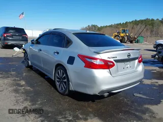 2016 Nissan Altima S with VIN 1N4AL3AP0GC120758, listed as a IAAI auction lot 41394469 with 137,936 mi miles and . Bid and sale history available at DreamBid. Image 3.