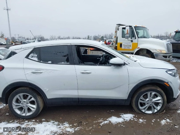 2022 Buick Encore GX Preferred with VIN KL4MMCSL8NB075548, listed as a IAAI auction lot 41553671 with 52,876 mi miles. Bid and sale history available at carsss.com. Image 12.