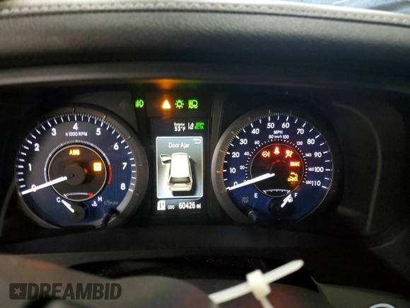 2018 Toyota Sienna XLE with VIN 5TDDZ3DCXJS208964, listed as a Copart auction lot 48735855 with 60,426 mi miles and Salvage Title. Bid and sale history available at carsss.com. Image 9.