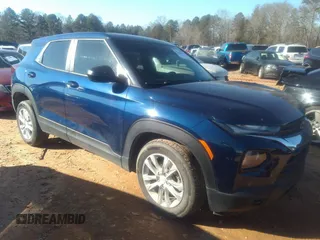 2022 Chevrolet TrailBlazer LS with VIN KL79MMS28NB138024, listed as a IAAI auction lot 41268648 with 31,823 mi miles. Bid and sale history available at carsss.com. Image 1.