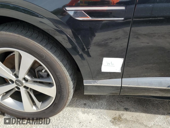 2021 Genesis GV80 with VIN KMUHB4SB1MU062943, listed as a Copart auction lot 82131414 with 36,805 mi miles and Non repairable. Bid and sale history available at DreamBid. Image 13.