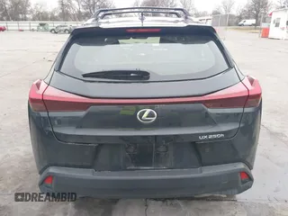 2023 Lexus UX 250h Premium с VIN JTHP6JBH5P2153167, выставлен на аукционе IAAI как лот 41432919 с пробегом 20 608 миль миль и . История ставок и продаж доступна на DreamBid. Изображение 16.