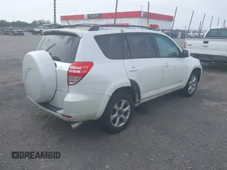 2010 Toyota RAV4 Limited z VIN 2T3YK4DV3AW007256, wystawiony jako IAAI lot #42115178 z przebiegiem 198 007 mil mil oraz . Historia ofert i sprzedaży dostępna na DreamBid. Obrazek 4.