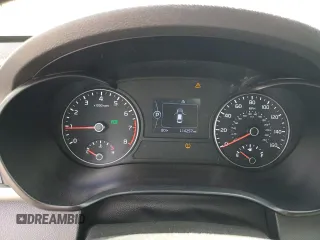 2018 Kia Optima LX z VIN 5XXGT4L39JG204573, wystawiony jako Copart lot #53162555 z przebiegiem 114 257 mil mil oraz Szkoda całkowita • Salvage title. Historia ofert i sprzedaży dostępna na DreamBid. Obrazek 9.