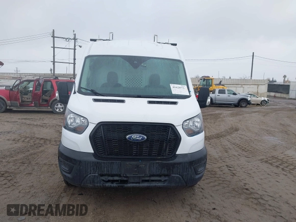 2021 Ford Transit Cargo with VIN 1FTBR1C88MKA52816, listed as a IAAI auction lot 41620731 with 60,716 mi miles and . Bid and sale history available at DreamBid. Image 12.
