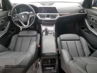 2020 BMW 3 Series 330i xDrive with VIN 3MW5R7J04L8B21138, listed as a Copart auction lot 59370565 with 90,462 mi miles and Non repairable. Bid and sale history available at DreamBid. Image 8.