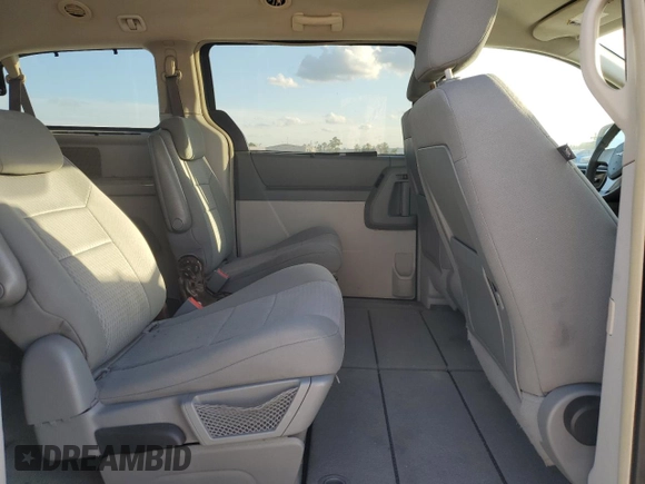 2008 Chrysler Town & Country Touring with VIN 2A8HR54P58R842663, listed as a Copart auction lot 76990124 with 144,445 mi miles and Clean title. Bid and sale history available at DreamBid. Image 11.