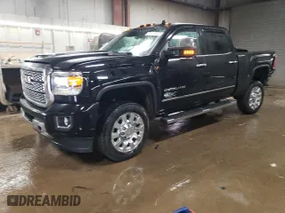 2019 GMC Sierra 2500HD Denali with VIN 1GT12SEY2KF219941, listed as a Copart auction lot 51613435 with 47,845 mi miles and Salvage Title. Bid and sale history available at carsss.com. Image 1.