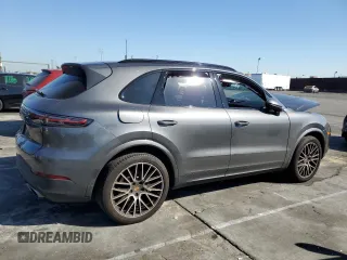 2020 Porsche Cayenne с VIN WP1AA2AY3LDA03715, выставлен на аукционе Copart как лот 46690475 с пробегом Не указан миль и Списание • Salvage title. История ставок и продаж доступна на DreamBid. Изображение 3.