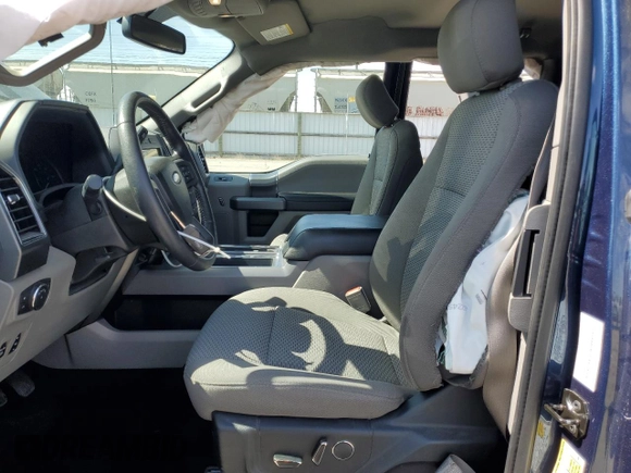 2018 Ford F-150 XL z VIN 1FTFX1EG6JKD81165, wystawiony jako Copart lot #54134385 z przebiegiem 38 999 mil mil oraz Szkoda całkowita • Salvage title. Historia ofert i sprzedaży dostępna na DreamBid. Obrazek 7.