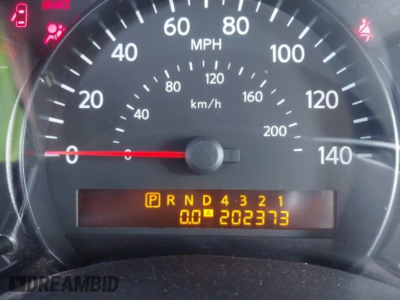 2004 Nissan Titan SE with VIN 1N6AA06A14N574940, listed as a IAAI auction lot 41821005 with 202,373 mi miles. Bid and sale history available at carsss.com. Image 7.