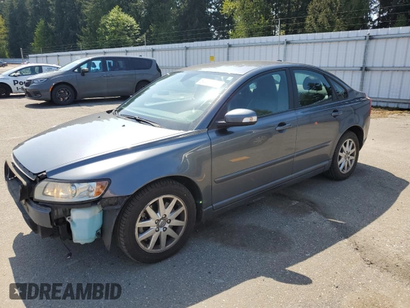 2008 Volvo S40 2.4L with VIN YV1MS390082370200, listed as a Copart auction lot 54405025 with 113,821 mi miles and Salvage Title. Bid and sale history available at carsss.com. Image 1.