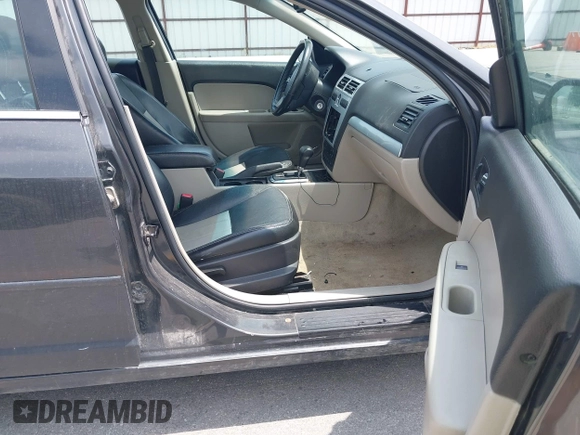 2007 Mercury Milan Premier with VIN 3MEHM081X7R640813, listed as a IAAI auction lot 42427120 with 166,991 mi miles and . Bid and sale history available at DreamBid. Image 5.