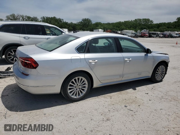 2017 Volkswagen Passat SE z VIN 1VWBT7A35HC026330, wystawiony jako Copart lot #57322535 z przebiegiem 91 602 mil mil oraz Szkoda całkowita • Salvage title. Historia ofert i sprzedaży dostępna na DreamBid. Obrazek 3.