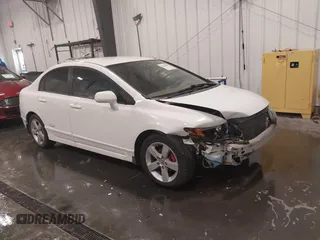 2008 Honda Civic LX с VIN 1HGFA16598L031159, выставлен на аукционе IAAI как лот 42188087 с пробегом 233 026 миль миль и . История ставок и продаж доступна на DreamBid. Изображение 1.