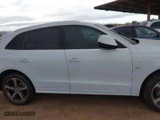 2016 Audi Q5 Premium Plus with VIN WA1D7AFPXGA064181, listed as a IAAI auction lot 41727978 with 156,352 mi miles. Bid and sale history available at carsss.com. Image 12.