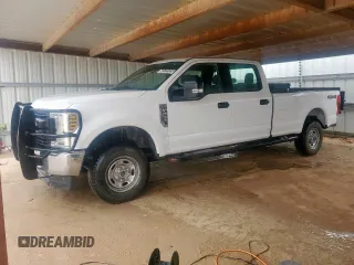2019 Ford F-250 XL with VIN 1FT7W2B69KEF50880, listed as a Copart auction lot 62522525 with 197,776 mi miles and Clean title. Bid and sale history available at DreamBid. Image 1.