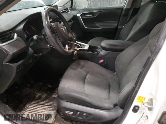2020 Toyota RAV4 XLE with VIN 2T3P1RFV3LC131752, listed as a Copart auction lot 47188525 with 166,586 mi miles and Salvage Title. Bid and sale history available at DreamBid. Image 7.