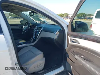 2016 Cadillac SRX Luxury Collection with VIN 3GYFNBE39GS548327, listed as a IAAI auction lot 41889611 with 140,670 mi miles. Bid and sale history available at carsss.com. Image 5.