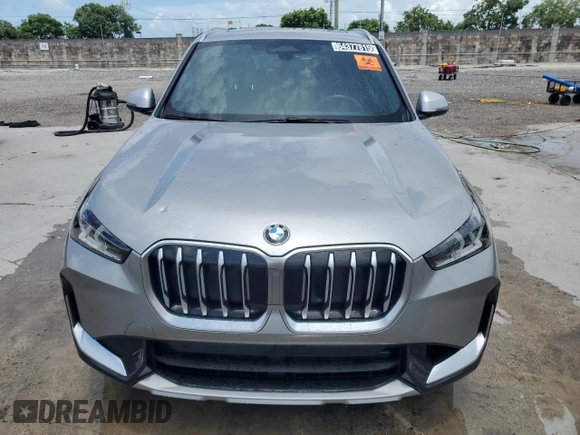 2024 BMW X1 xDrive28i with VIN WBX73EF07R5007427, listed as a Copart auction lot 64377815 with 25,783 mi miles and Clean title. Bid and sale history available at DreamBid. Image 5.
