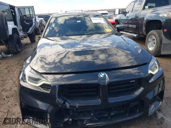 2024 BMW M2 z VIN 3MF13DM09R8E89933, wystawiony jako IAAI lot #41585250 z przebiegiem 15 462 mil mil oraz . Historia ofert i sprzedaży dostępna na DreamBid. Obrazek 13.