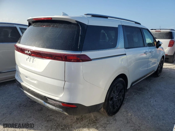 2024 Kia Carnival SX with VIN KNDNE5H33R6397183, listed as a Copart auction lot 75198364 with 0 mi miles and Non Repairable. Bid and sale history available at carsss.com. Image 3.