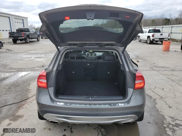 2015 Mercedes-Benz GLA-Class GLA 250 with VIN WDCTG4GB6FJ033024, listed as a Copart auction lot 47287445 with 123,591 mi miles and Salvage Title. Bid and sale history available at carsss.com. Image 6.