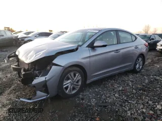 2020 Hyundai Elantra Value Edition z VIN 5NPD84LF6LH631179, wystawiony jako Copart lot #83842914 z przebiegiem 27 003 mil mil oraz Szkody całkowita. Historia ofert i sprzedaży dostępna na DreamBid. Obrazek 1.