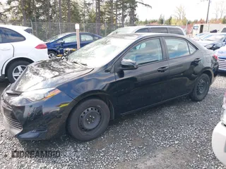 2018 Toyota Corolla L z VIN 2T1BURHEXJC098138, wystawiony jako IAAI lot #41935621 z przebiegiem 103 937 mil mil oraz . Historia ofert i sprzedaży dostępna na DreamBid. Obrazek 17.