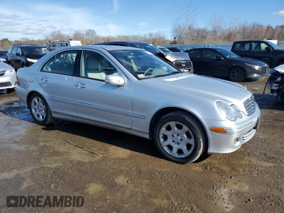 2006 Mercedes-Benz C 280 Luxury with VIN WDBRF92H36F783476, listed as a Copart auction lot 44278345 with 113,370 mi miles and Clean Title. Bid and sale history available at DreamBid. Image 4.