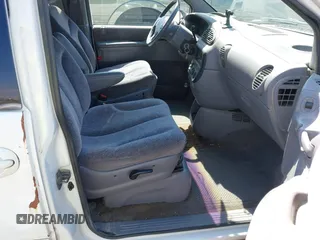 1999 Dodge Caravan z VIN 1B4GP45G2XB554868, wystawiony jako IAAI lot #41882038 z przebiegiem 130 743 mil mil oraz . Historia ofert i sprzedaży dostępna na DreamBid. Obrazek 5.