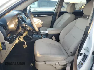 2012 Kia Sorento LX with VIN 5XYKTCA61CG221271, listed as a Copart auction lot 86444314 with 146,095 mi miles and Salvage Title. Bid and sale history available at carsss.com. Image 7.