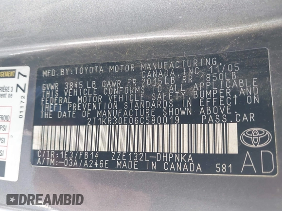 2006 Toyota Matrix STD z VIN 2T1KR30E06C580019, wystawiony jako IAAI lot #42745079 z przebiegiem 224 431 mil mil oraz . Historia ofert i sprzedaży dostępna na DreamBid. Obrazek 9.