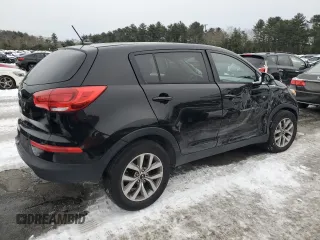 2016 Kia Sportage LX with VIN KNDPBCAC6G7802251, listed as a Copart auction lot 44006135 with 99,860 mi miles and Salvage Title. Bid and sale history available at carsss.com. Image 3.
