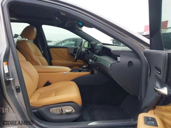 2022 Lexus LS with VIN JTHD51FF5N5015672, listed as a IAAI auction lot 41286408 with 30,047 mi miles. Bid and sale history available at carsss.com. Image 5.