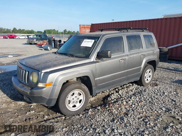 2012 Jeep Patriot Sport with VIN 1C4NJRBB3CD612311, listed as a IAAI auction lot 42146930 with 184,353 mi miles. Bid and sale history available at carsss.com. Image 2.