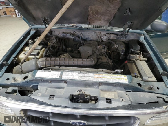 1995 Ford Explorer Eddie Bauer with VIN 1FMDU34X2SUB83715, listed as a Copart auction lot 42427625 with 331,768 mi miles and Salvage title. Bid and sale history available at DreamBid. Image 14.