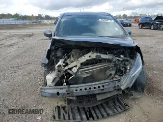 2017 Nissan Note SV z VIN 3N1CE2CP5HL378545, wystawiony jako Copart lot #89282085 z przebiegiem 135 115 mil mil oraz Szkoda całkowita • Salvage title. Historia ofert i sprzedaży dostępna na DreamBid. Obrazek 10.