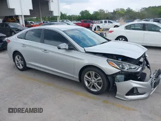 2018 Hyundai Sonata Limited with VIN 5NPE34AF3JH597169, listed as a IAAI auction lot 41866186 with 76,083 mi miles. Bid and sale history available at carsss.com. Image 1.
