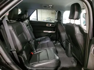 2024 Ford Explorer XLT with VIN 1FMSK7DH1RGA50482, listed as a Copart auction lot 53542645 with 33,721 mi miles and Clean Title. Bid and sale history available at carsss.com. Image 11.