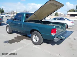 2000 Ford Ranger XL with VIN 1FTYR10C9YPB64651, listed as a IAAI auction lot 41589635 with 134,323 mi miles. Bid and sale history available at carsss.com. Image 3.