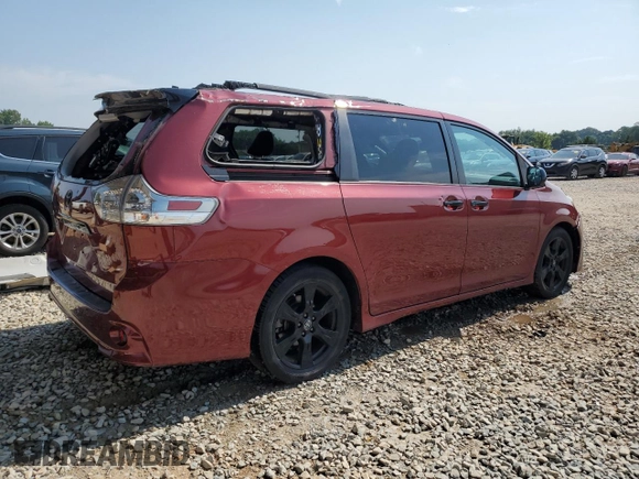 2020 Toyota Sienna SE with VIN 5TDXZ3DC4LS030663, listed as a Copart auction lot 60213385 with 51,633 mi miles and Salvage title. Bid and sale history available at DreamBid. Image 3.