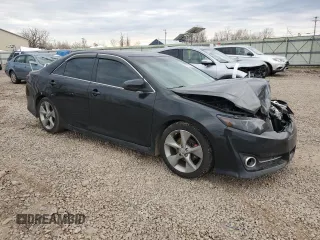 2014 Toyota Camry L with VIN 4T1BF1FK2EU351400, listed as a Copart auction lot 52198935 with 142,318 mi miles and Salvage Title. Bid and sale history available at carsss.com. Image 4.