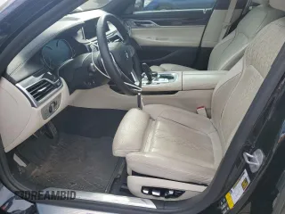 2019 BMW 7 Series 750i xDrive with VIN WBA7F2C58KB239624, listed as a Copart auction lot 53781025 with 87,894 mi miles and Salvage title. Bid and sale history available at DreamBid. Image 7.