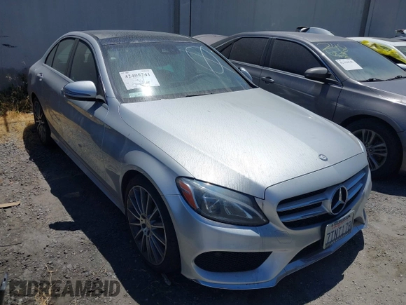 2016 Mercedes-Benz C 300 with VIN 55SWF4JB5GU157730, listed as a IAAI auction lot 42405741 with 73,998 mi miles and . Bid and sale history available at DreamBid. Image 1.