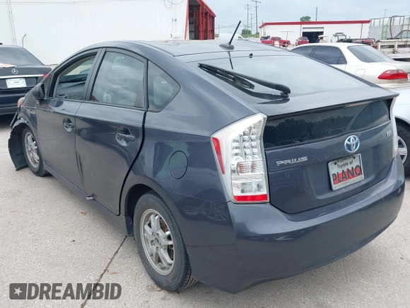2011 Toyota Prius I with VIN JTDKN3DU7B1403740, listed as a IAAI auction lot 42141181 with 209,389 mi miles and . Bid and sale history available at DreamBid. Image 3.