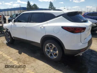 2024 Chevrolet Blazer LT z VIN 3GNKBCR49RS277852, wystawiony jako Copart lot #52954735 z przebiegiem 5 567 mil mil oraz Szkoda całkowita • Salvage title. Historia ofert i sprzedaży dostępna na DreamBid. Obrazek 2.