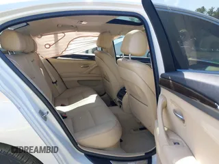 2015 BMW 5 Series 528i xDrive with VIN WBA5A7C52FD622472, listed as a IAAI auction lot 41999000 with 106,602 mi miles and . Bid and sale history available at carsss.com. Image 8.
