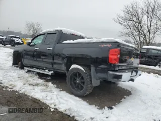 2015 Chevrolet Silverado 1500 LT with VIN 1GCVKREC0FZ405559, listed as a Copart auction lot 44819025 with 92,933 mi miles and Salvage Title. Bid and sale history available at carsss.com. Image 2.